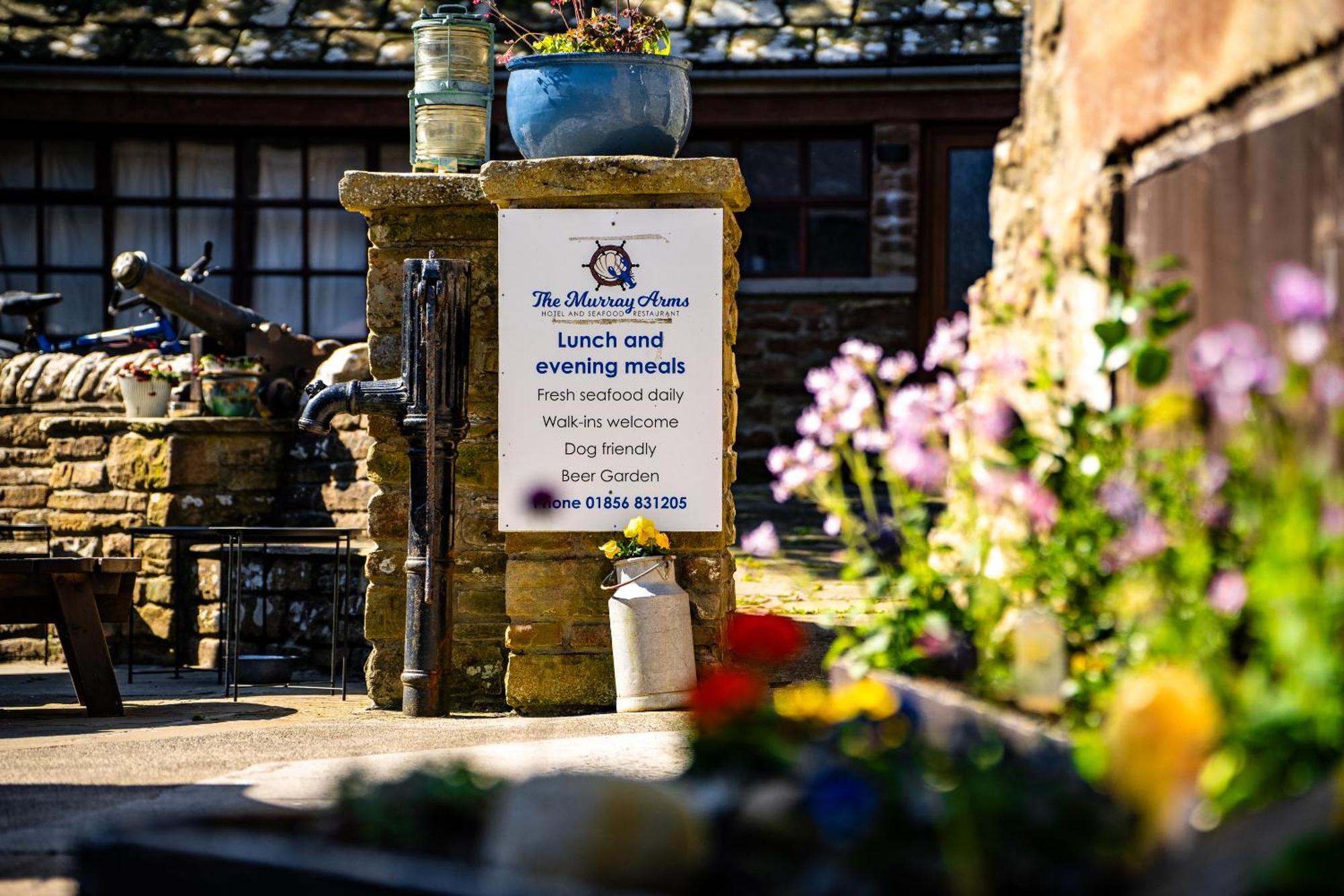 Murray Arms Hotel And Seafood Restaurant, Orkney Saint Margarets Hope Экстерьер фото